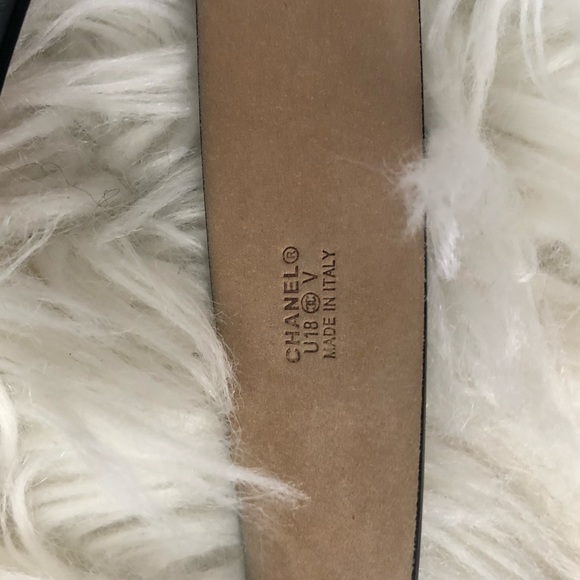 Chanel black calfskin belt - Picture 2 of 4